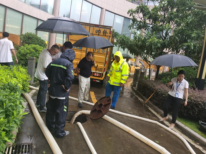 表彰！點(diǎn)贊7.28助力莆田曠遠(yuǎn)溫德姆酒店搶險人員